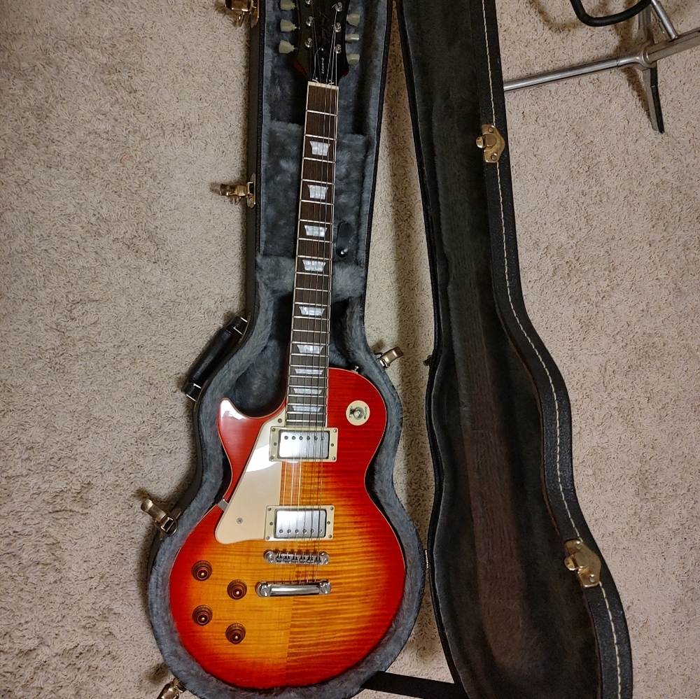 1999-2000 Left Handed Gibson (Epiphone) Les Paul